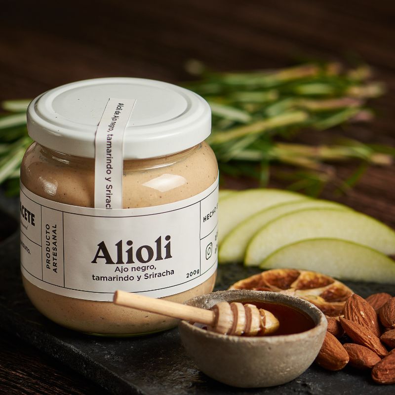 Aioli with black garlic, tamarind and Sriracha 200 gr